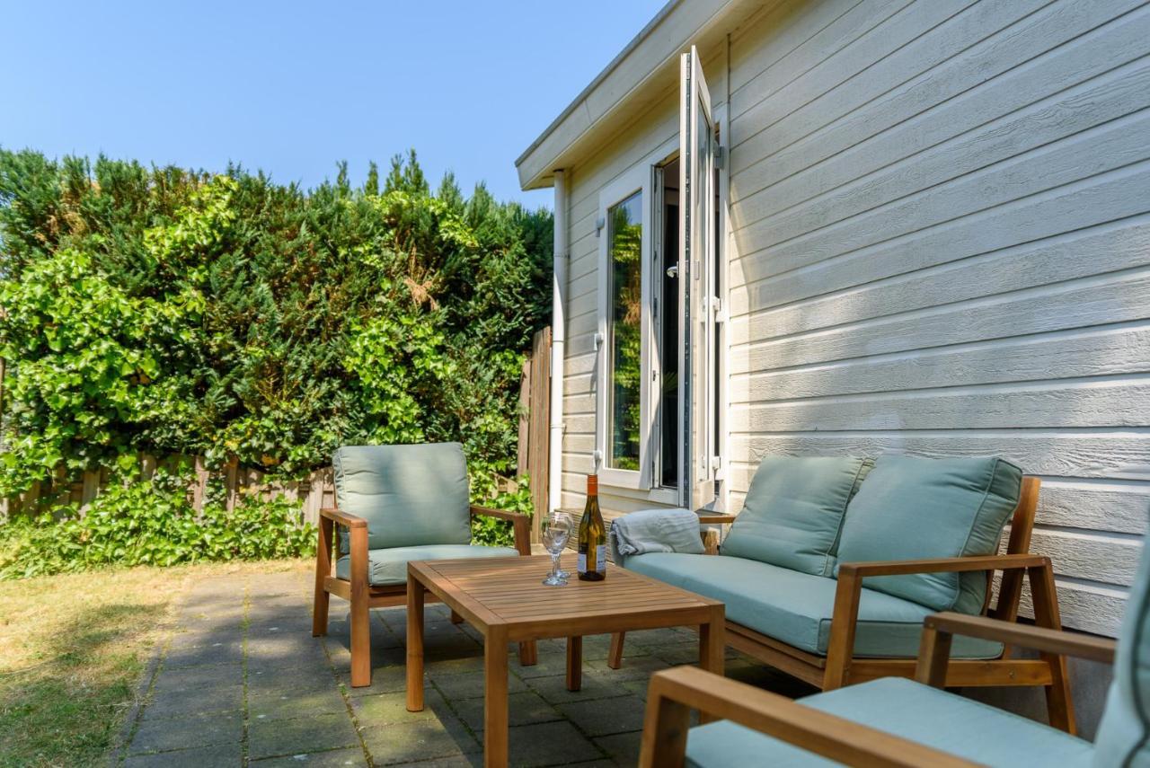 Chalet Met Eigen Tuin Aan De Veluwse Bosrand พุทเทิน ภายนอก รูปภาพ