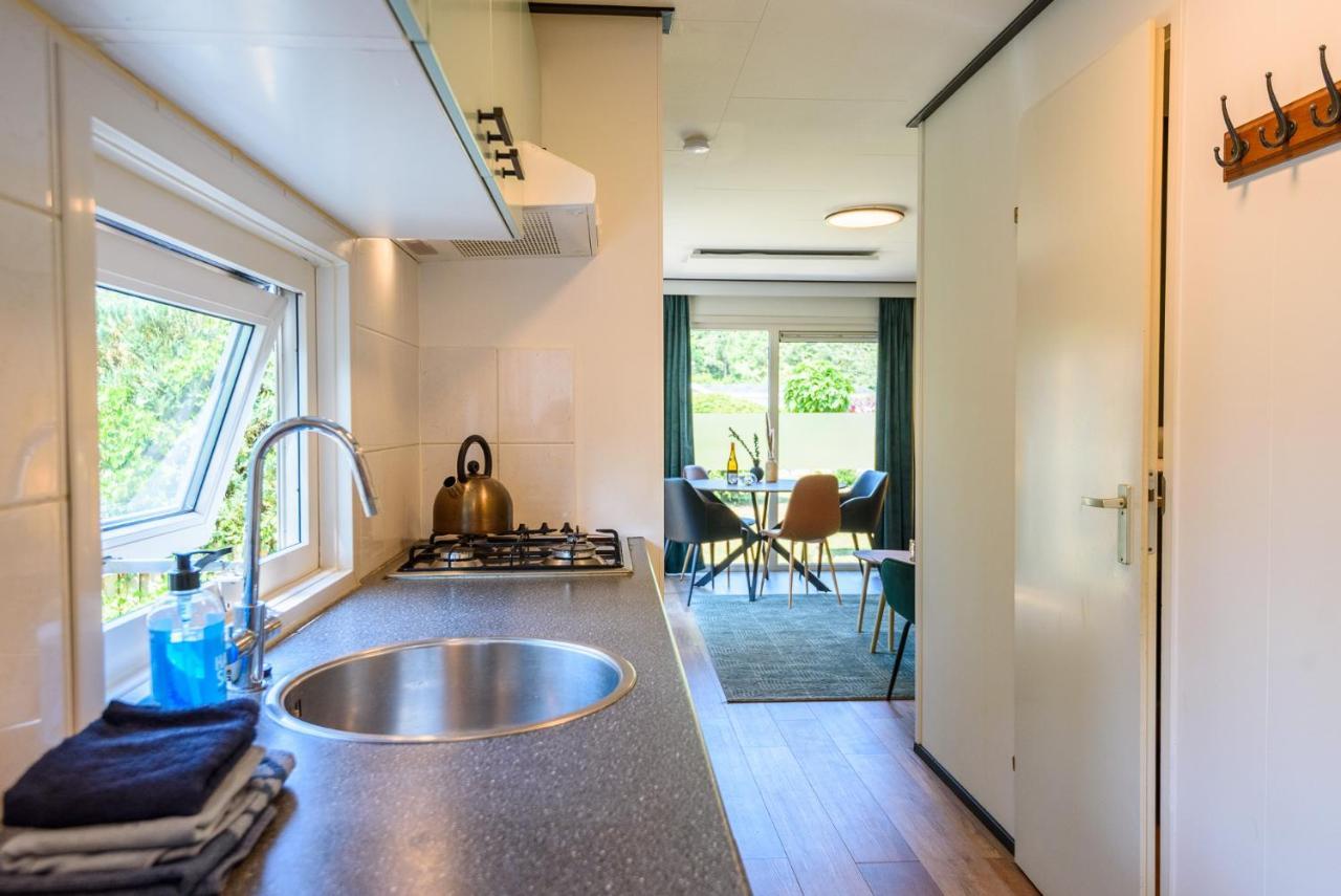 Chalet Met Eigen Tuin Aan De Veluwse Bosrand พุทเทิน ภายนอก รูปภาพ